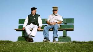 Kommentieren "Ebb un Flood" - zwei Dithmarscher am Deich. Foto (c): Olaf Döring