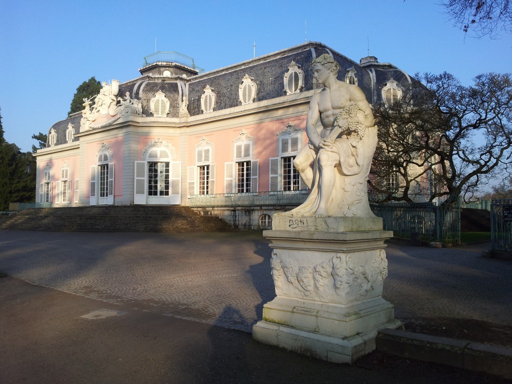 Schloss Benrath. Düsseldorf. Foto (c): Helmut Burlager